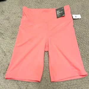 Gap Fit Studio Sky High Bike Short size small